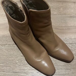 Seychelles Leather booties